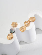 Vintage Black Shell Earrings_retro vintage gold