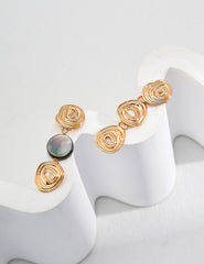 Vintage Black Shell Earrings_white gold