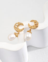 Moonlight Pearl Earrings