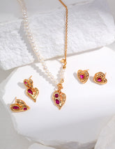Pure Heart Earrings_Vintage Gold