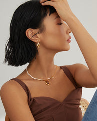 Pure Heart Earrings_Vintage Gold
