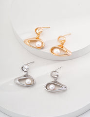 Vintage Gold Pearl Earrings