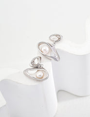 Vintage Gold Pearl Earrings