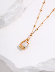 Baroque Round Pearl Necklace_Vintage Gold