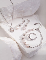 Lava Fluid Pearl Necklace_Platinum