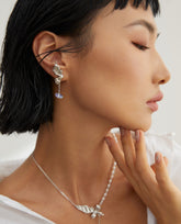Dancing Butterfly Asymmetric Earrings_Platinum