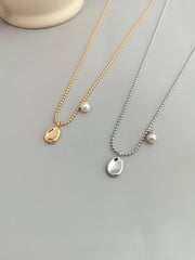 Classic Pearl Clavicle Necklace_Vintage Gold