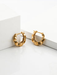 Wavy Earrings_Golden