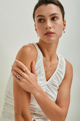 Triangle Black Agate Necklace_ Platinum