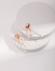 Bow Shell Pearl Earrings