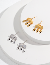 Leaf Earrings_Platinum