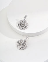 Vintage Earrings_Platinum
