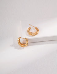 Wavy Earrings_Golden